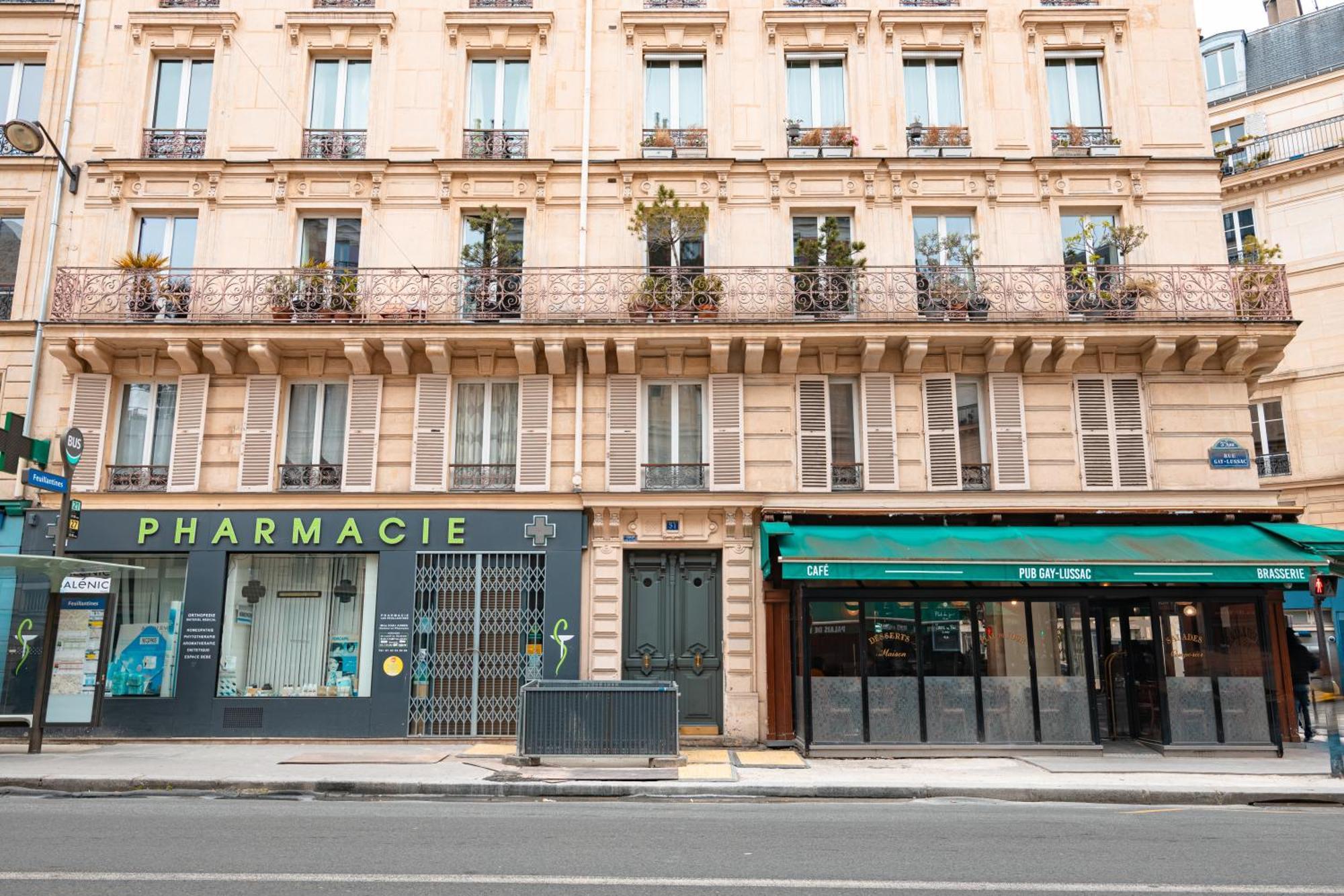 Appartement Quartier Jardin Du Luxembourg Free Netflix Paris Eksteriør bilde